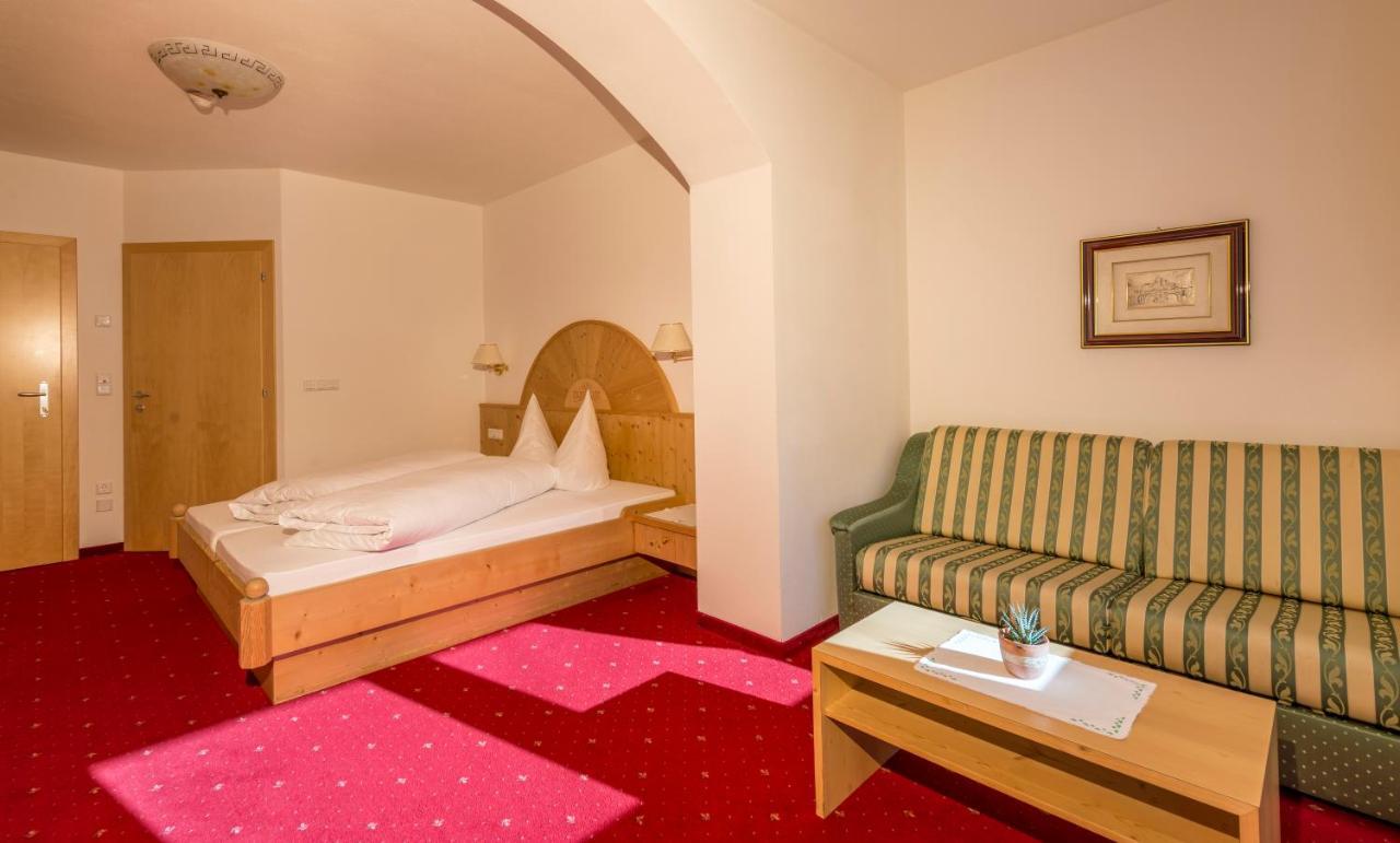 Hotel Fernblick Сан Валентино ала Мута Екстериор снимка